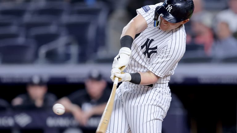 Los Yankees de Nueva York entablan negociaciones con los Cerveceros para traspasar a Jake Bauers